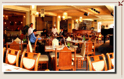 Suriwongse Hotel 13